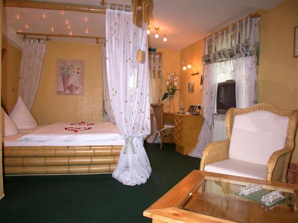 Hotel "Untere Muehle" Schwabmuhlhausen ภายนอก รูปภาพ